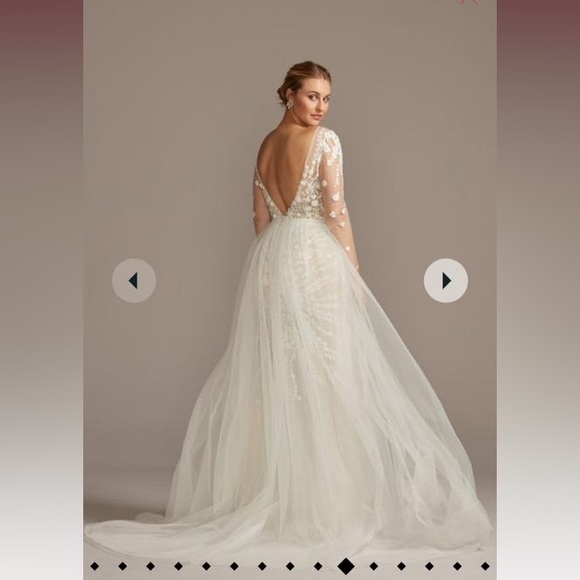 David bridal Wedding dress , size 2 - Picture 9 of 14